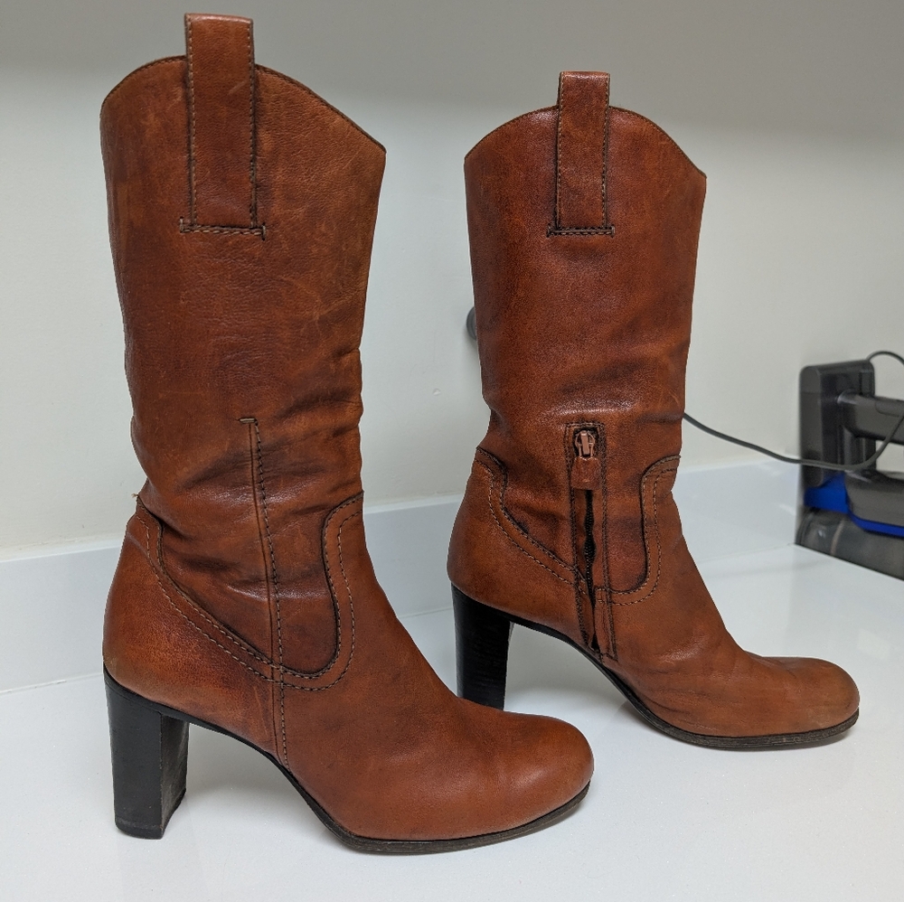 STAMPEDE CNC Costume National Brown Heeled Boots